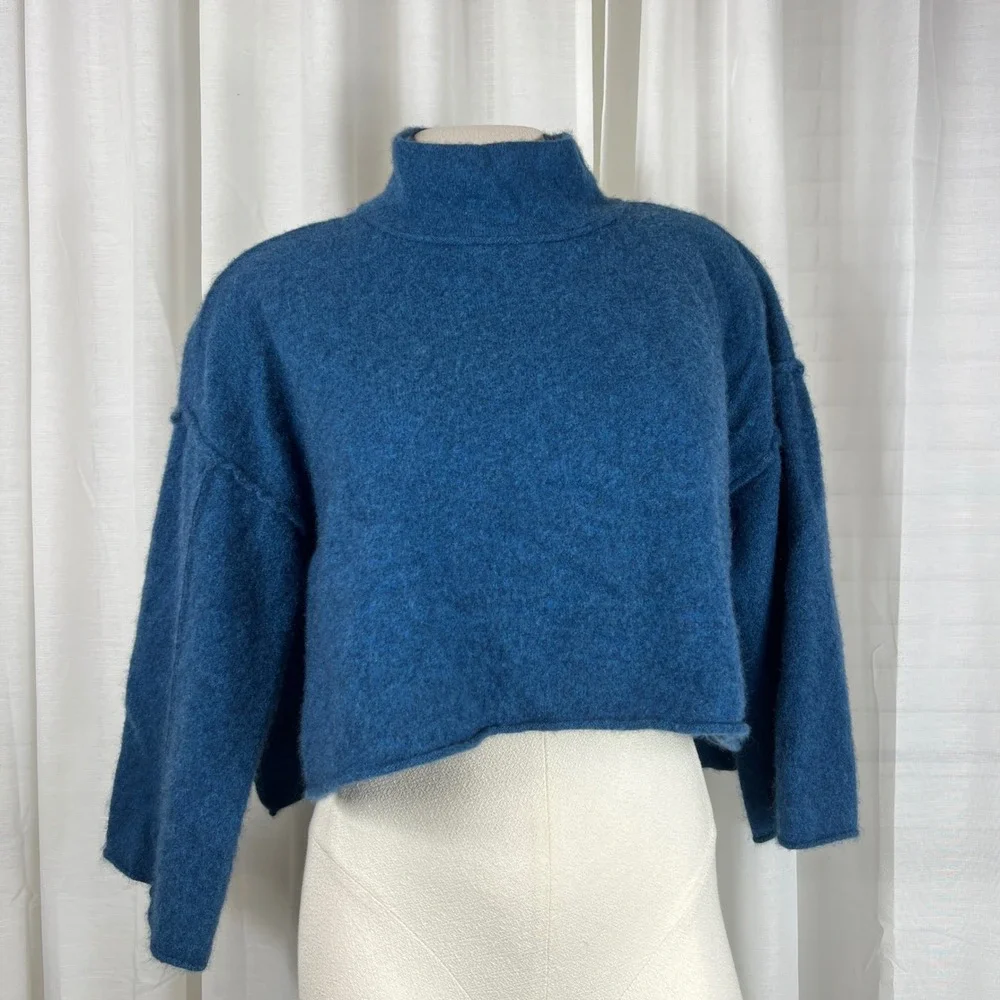 Free People boxy cropped